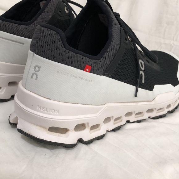 On Cloudultra Sneaker in Black & White - Running Shoes - 9.5 - Picture 12 of 14